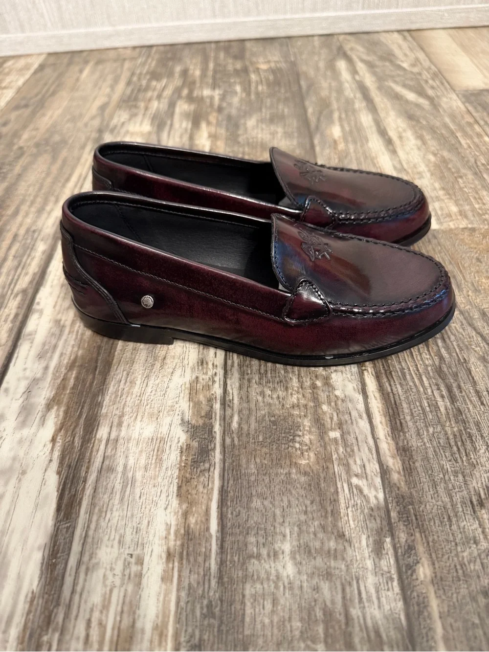 Confetti Kid’s Burgundy Leather Slip-On Loafers Size 32=US 1 Youth